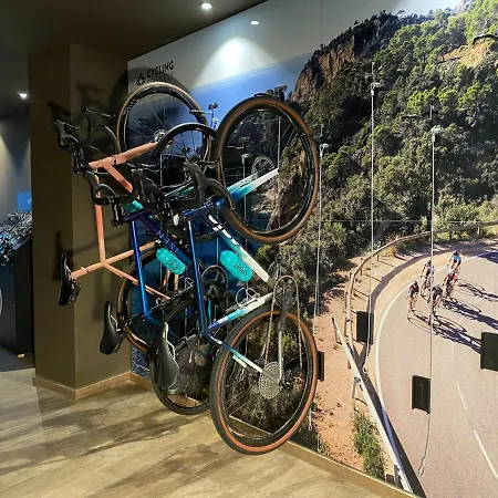 Hotel Ciutat De 4*