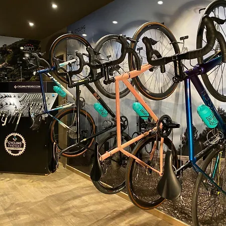 Ciutat De Ξενοδοχείο